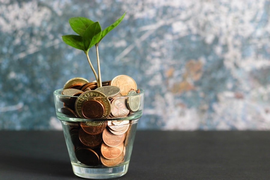 Savings and cash flow growth concept